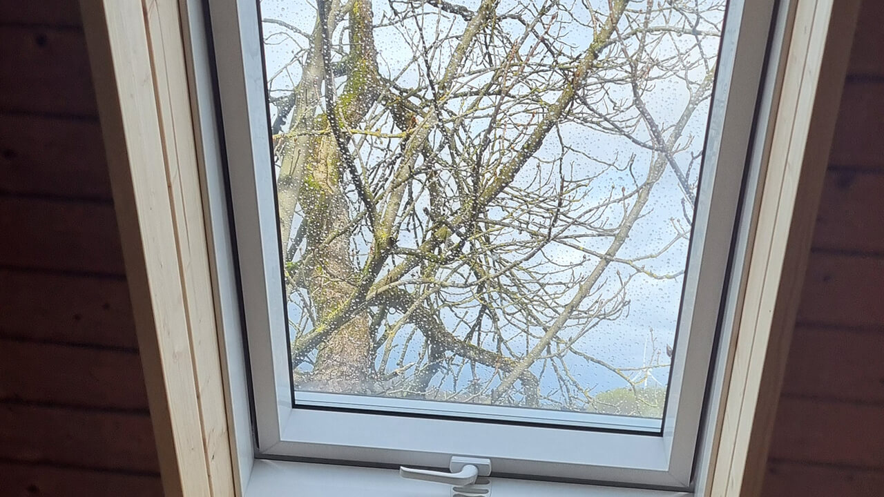 Dachfenster Nach Sanierung Eingebaut